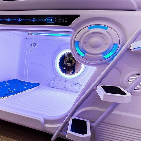 Spacepod@Sg Singapore Buitenkant foto
