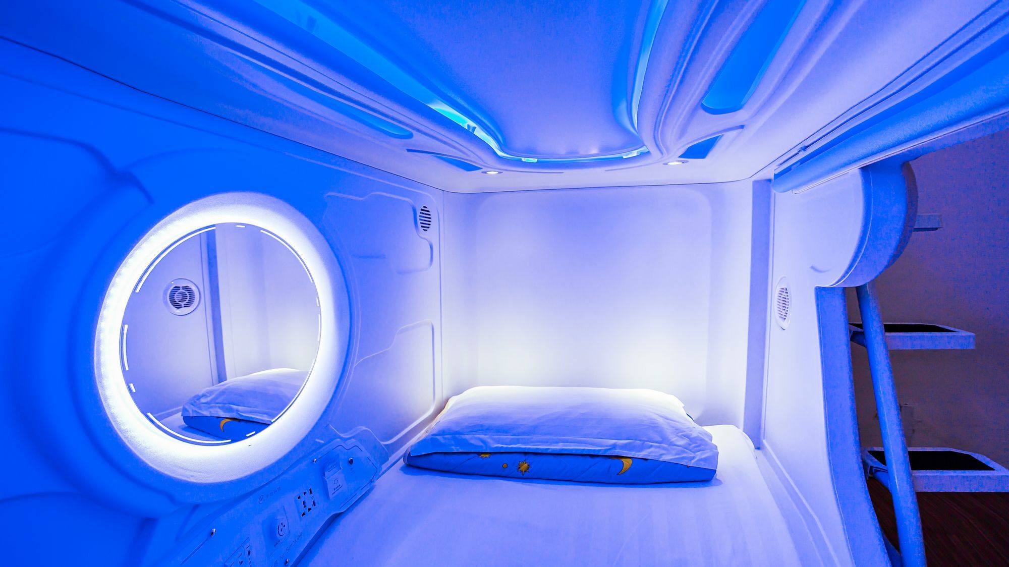 Spacepod@Sg Singapore Buitenkant foto